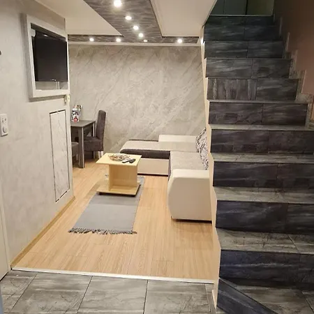 Centar 2 Apartment