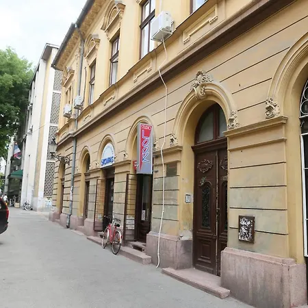 Centar 2 Apartment