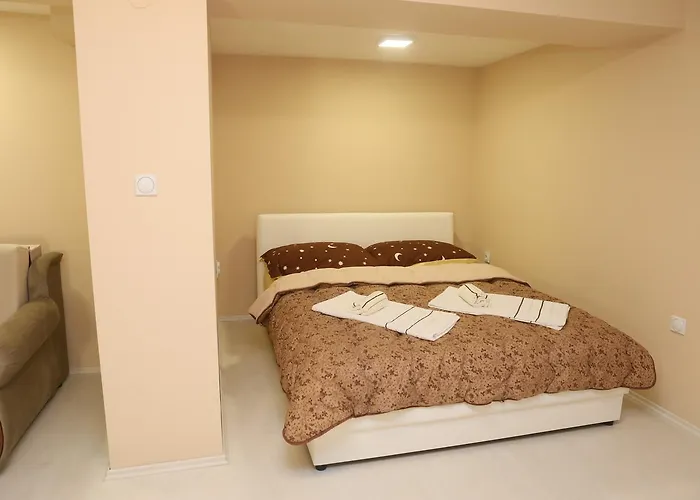 Centar 2 شقة سوبوتيتْسا